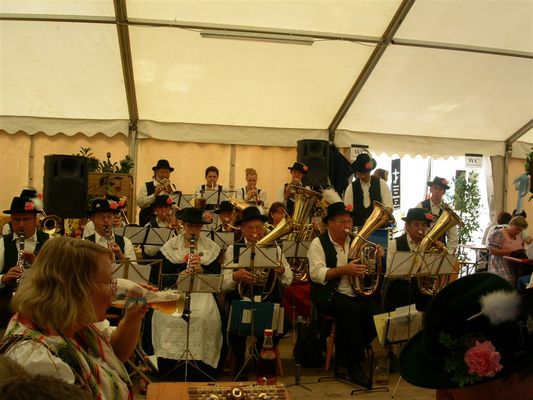 Konzert im Festzelt