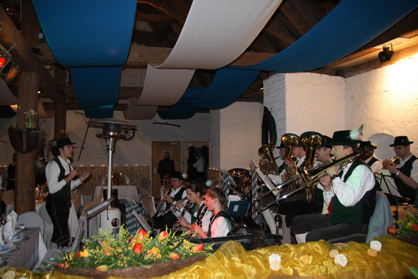 Seitlicher Blick auf die Bühne